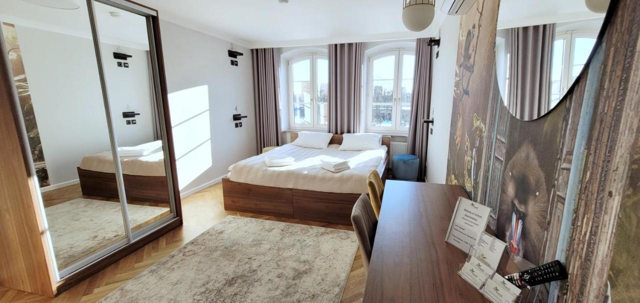 Forrest Apartments & Hostel Gdańsk Extérieur photo