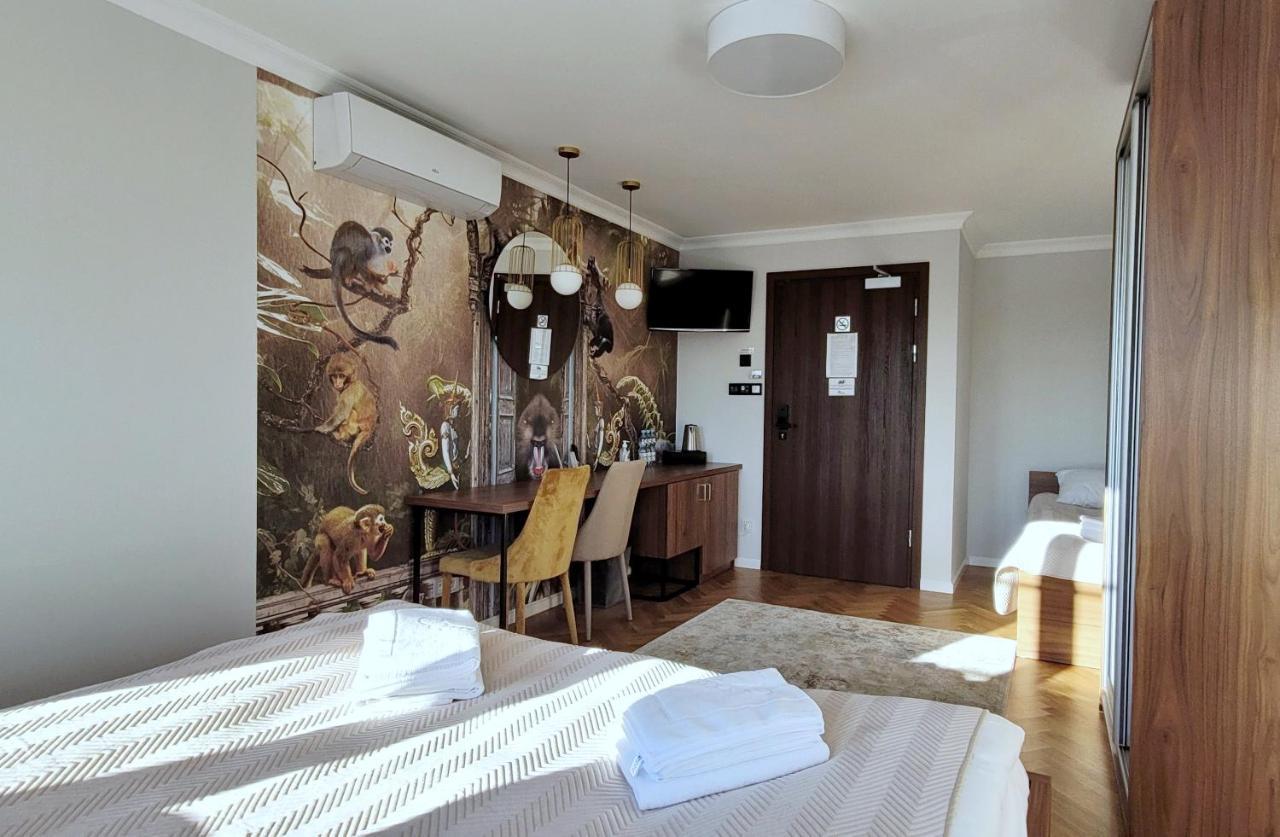 Forrest Apartments & Hostel Gdańsk Extérieur photo
