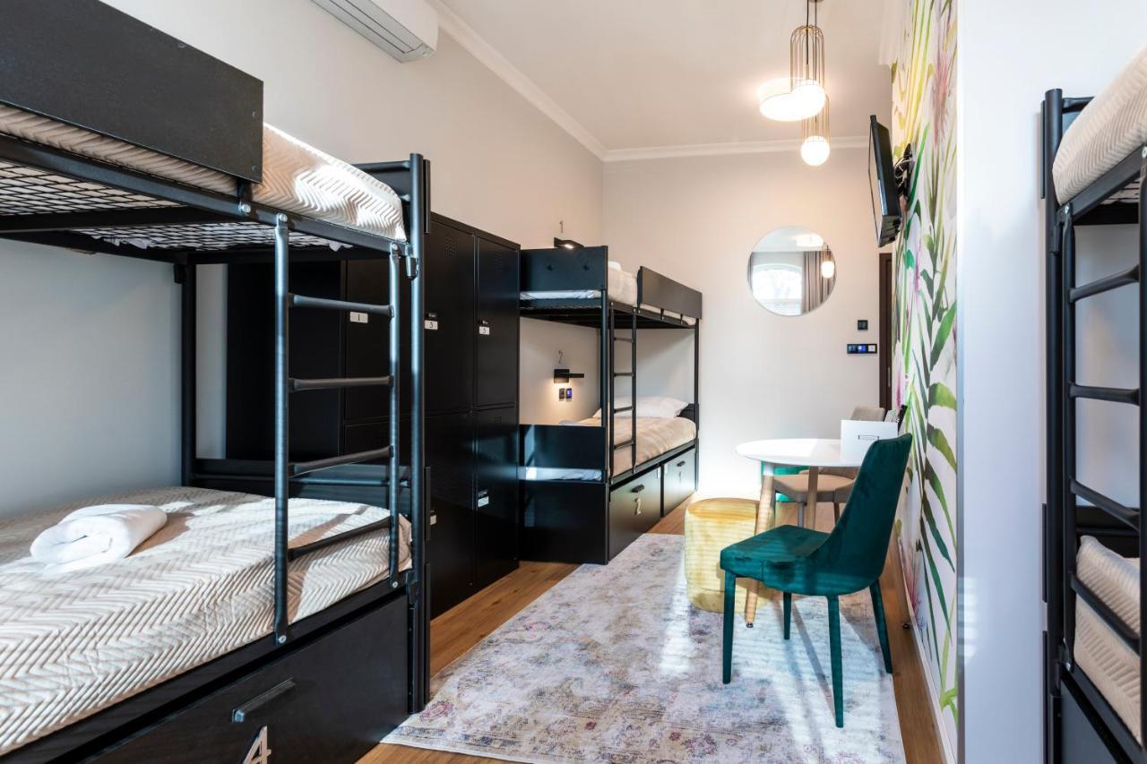 Forrest Apartments & Hostel Gdańsk Extérieur photo
