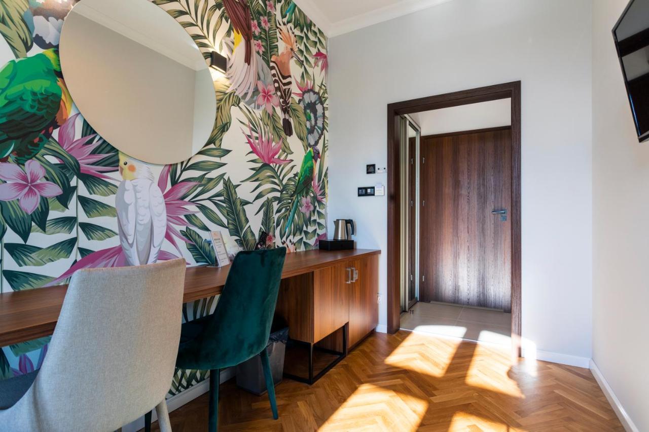 Forrest Apartments & Hostel Gdańsk Extérieur photo